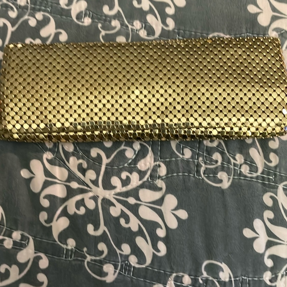 Vintage Comb and mirror set..